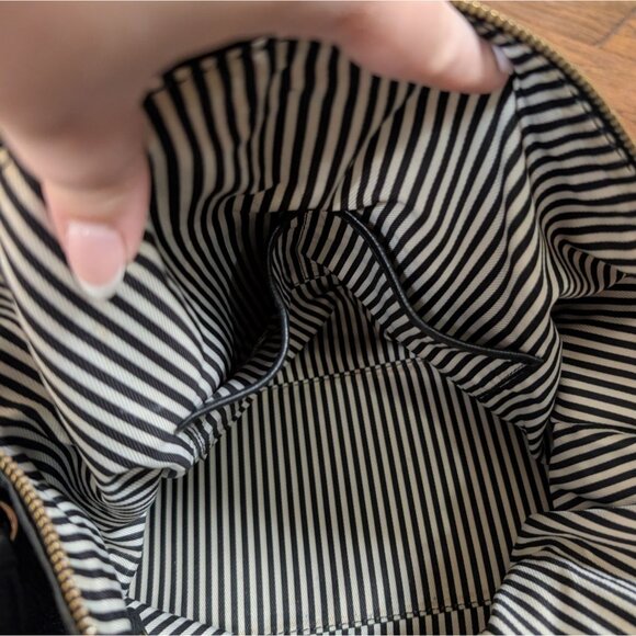 Kate Spade New York Pine Street Kori Black Pebbled Leather Shoulder Bag Cassic - Picture 10 of 10